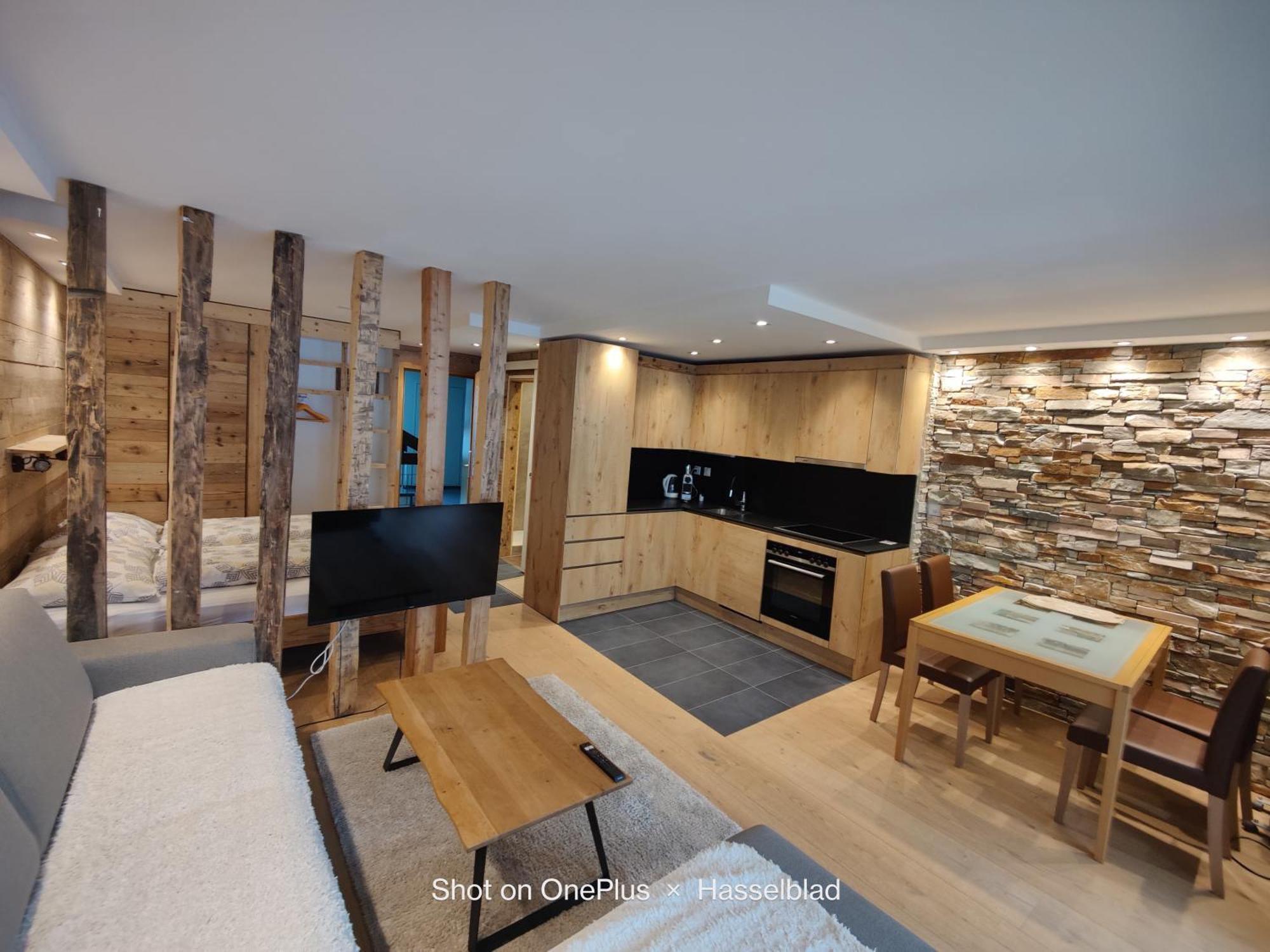 Haus Cristal - 1441M Apartment Leukerbad Luaran gambar