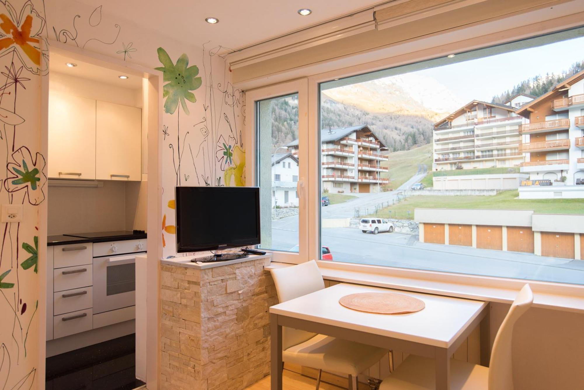 Haus Cristal - 1441M Apartment Leukerbad Luaran gambar
